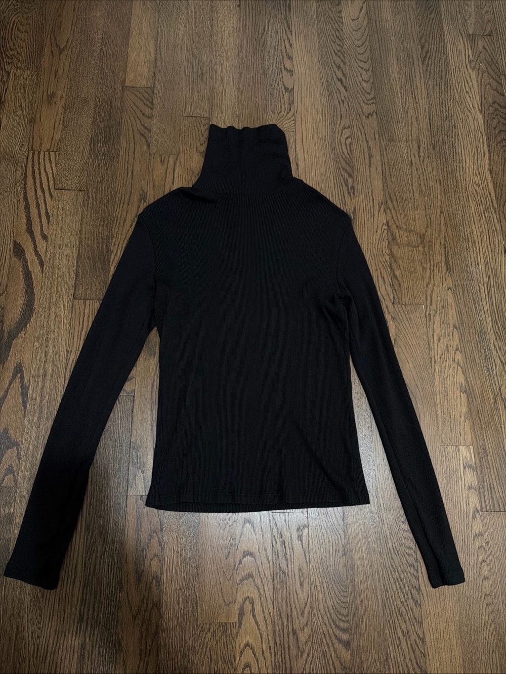 Theory Long Sleeve Black Turtleneck Ribbed Womens Sweater - Size Medium